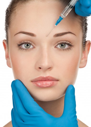 Cosmetic injection of botox